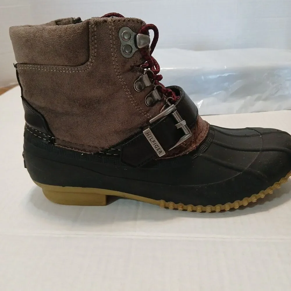 Tommy Hifiger Twreginal Womens Gray/Black Duck Snow Boots Warm Size 7M